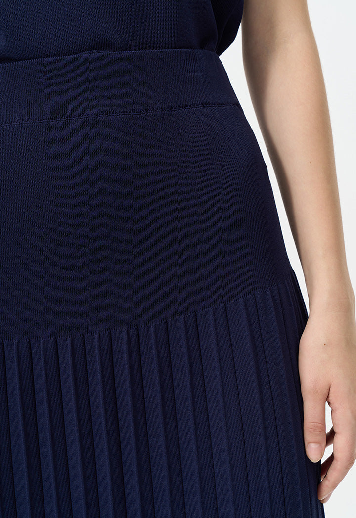 Choice Solid Pleated Knitted Skirt Navy