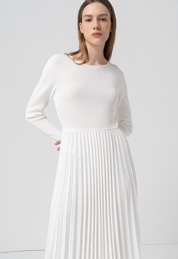 Choice Solid Pleated Maxi Dress Offwhite