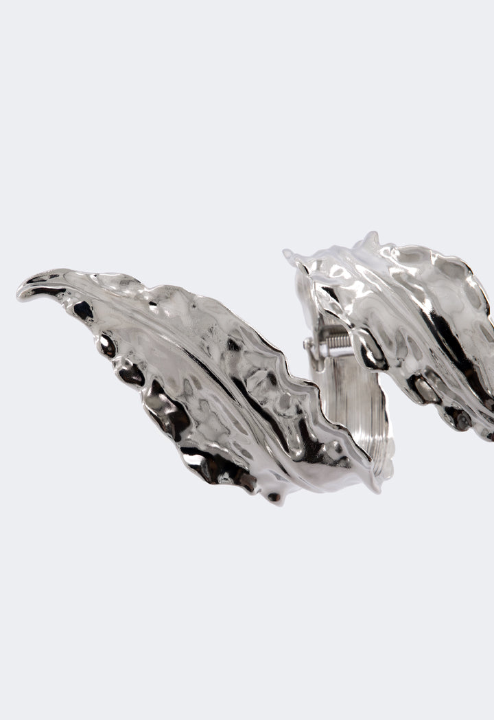 Choice Iconic Metallic Hammered Bangle Silver