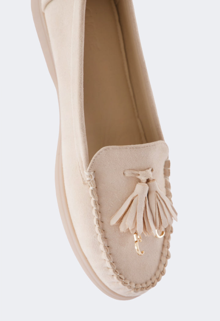 Choice Tassel Suede Loafers Cream