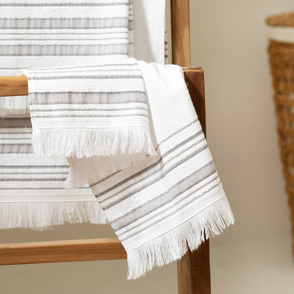 Chakra Derin Towel 50X90 Cm Ecru