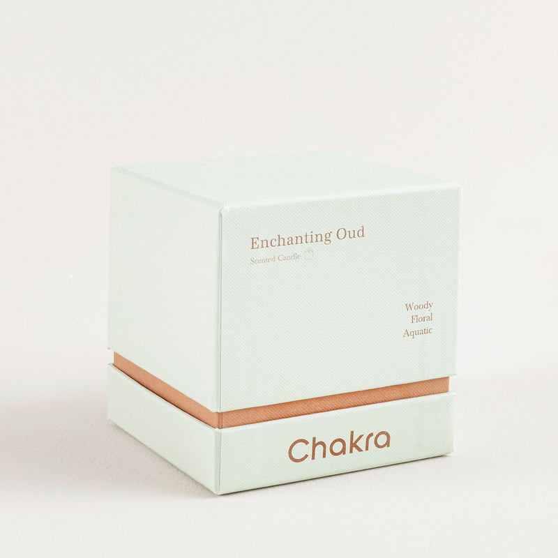 Chakra Scented Candle 400 G - Enchanting Oud Oud