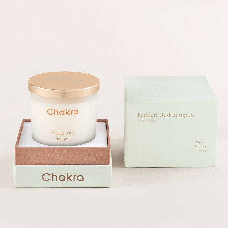 Chakra Scented Candle 400 G - Radiant Oud Bouquet Oud