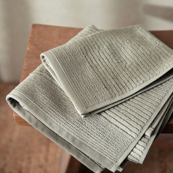 Chakra Narde Towel 30X50 Cm Green