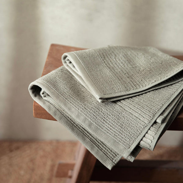 Chakra Narde Towel 50X90 Cm Green