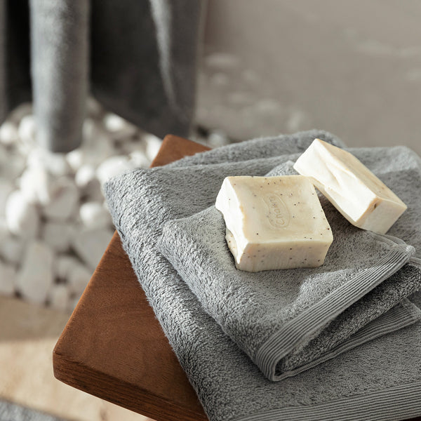 Chakra Flovya Towel50X90 Cm Grey