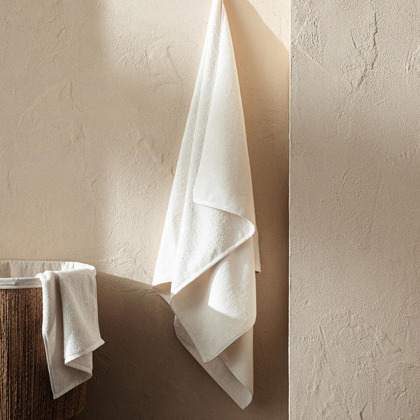 Chakra Carlin Towel 85X150 Cm Ecru