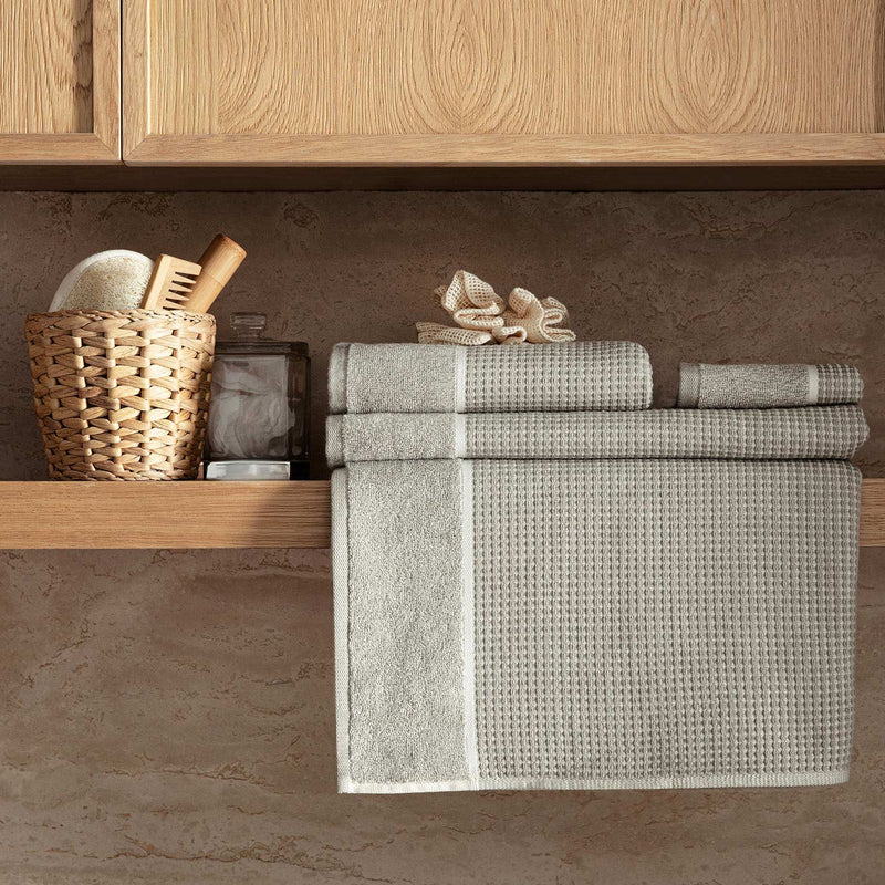 Chakra Adelina Towel 50X90 Cm Green