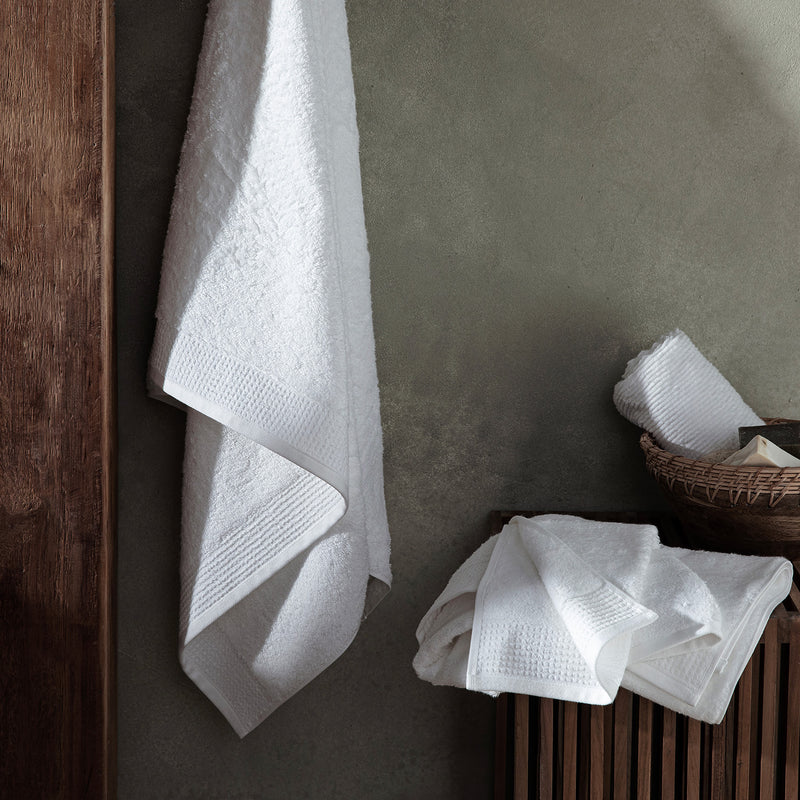 Chakra Masse Towel 85X150 Cm White