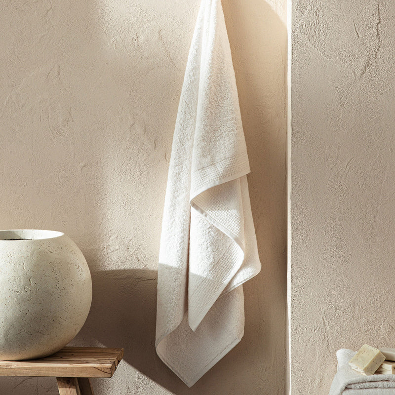 Chakra Masse Towel 85X150 Cm Ecru