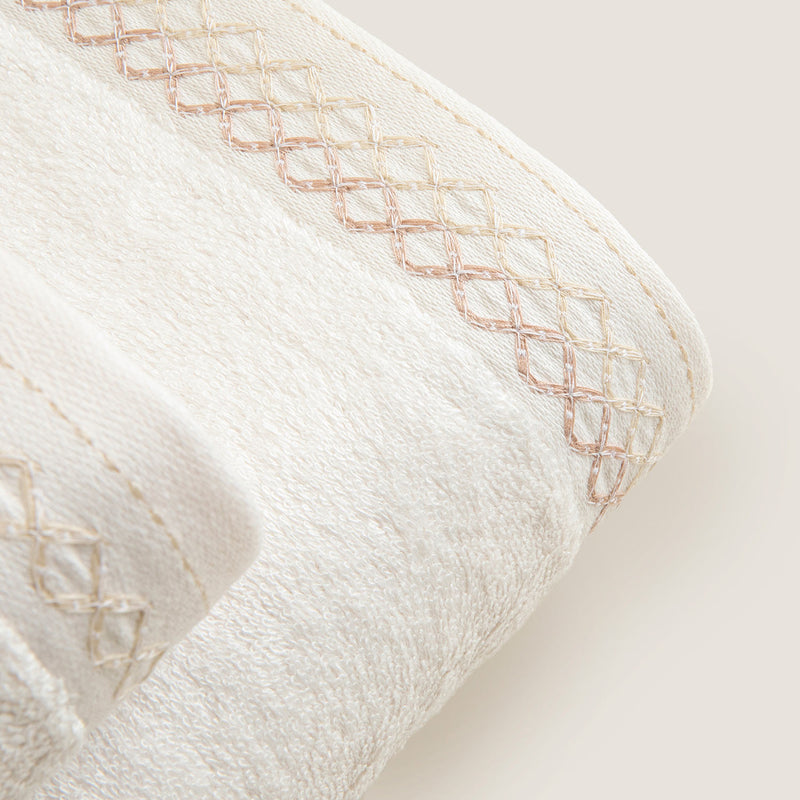 Chakra Mardille Towel 30X50 Cm Ecru