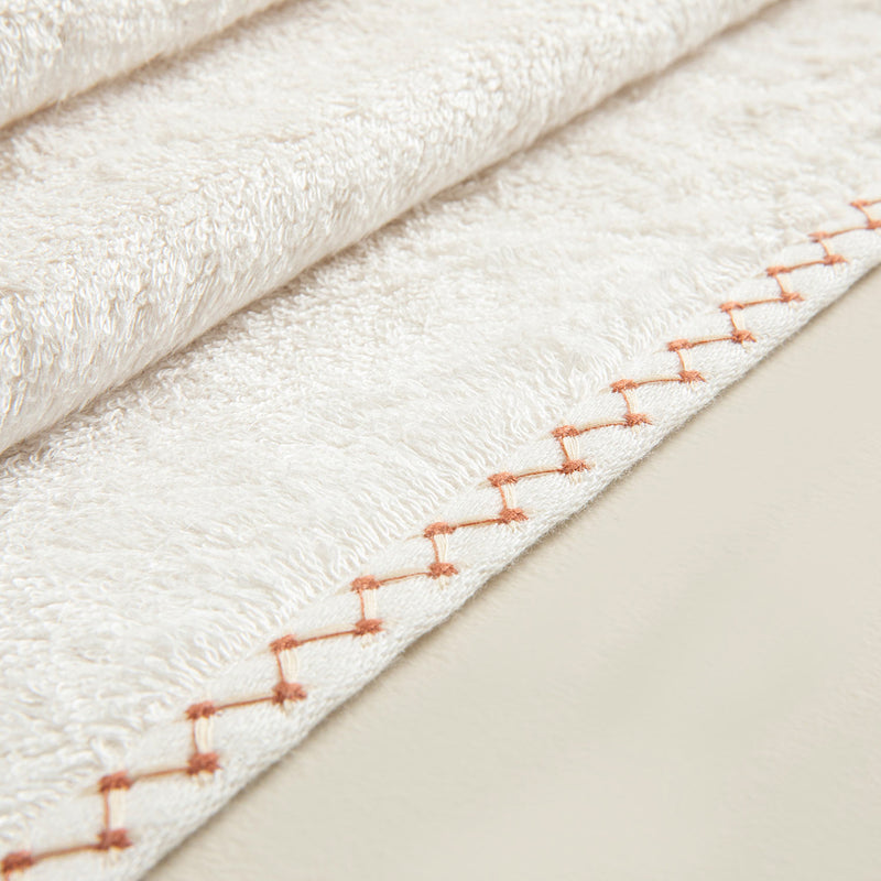 Chakra Albas Towel 50X90 Cm Ecru