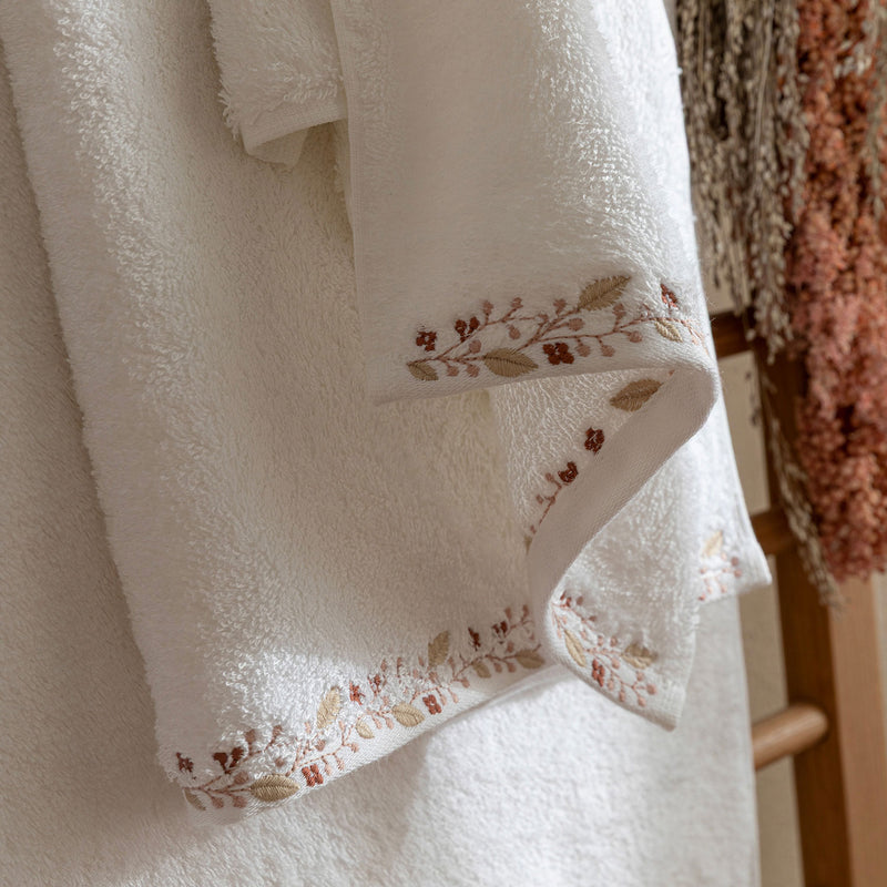 Chakra Bloom Face Towel 50X90 Cm White