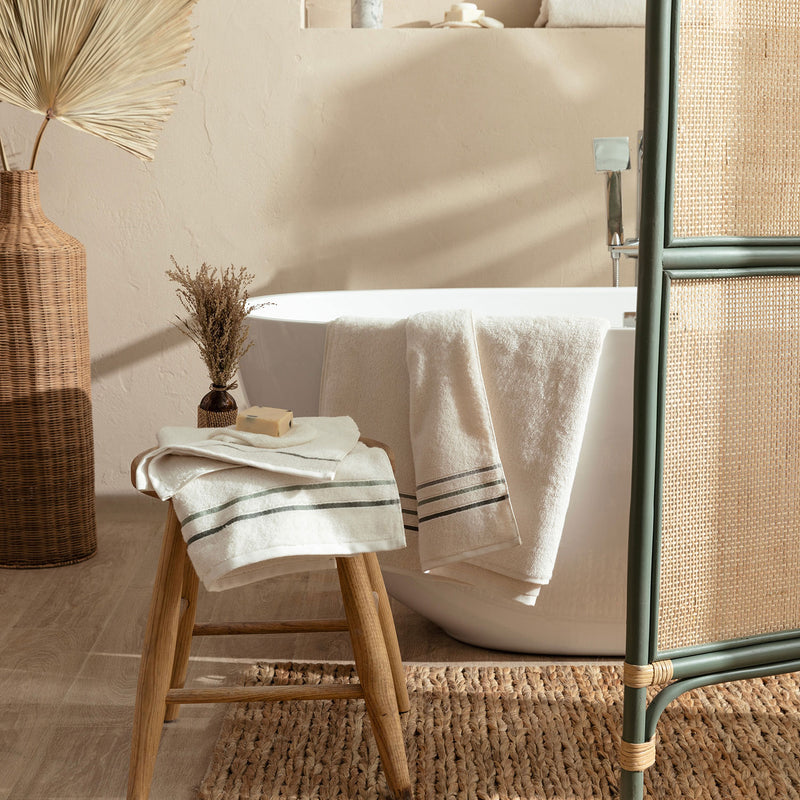 Chakra Narciso Face Towel 50X90 Cm Ecru