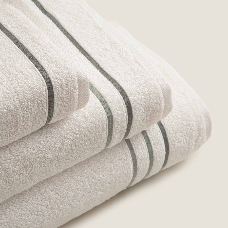 Chakra Narciso Bath Towel 85X150 Cm Ecru