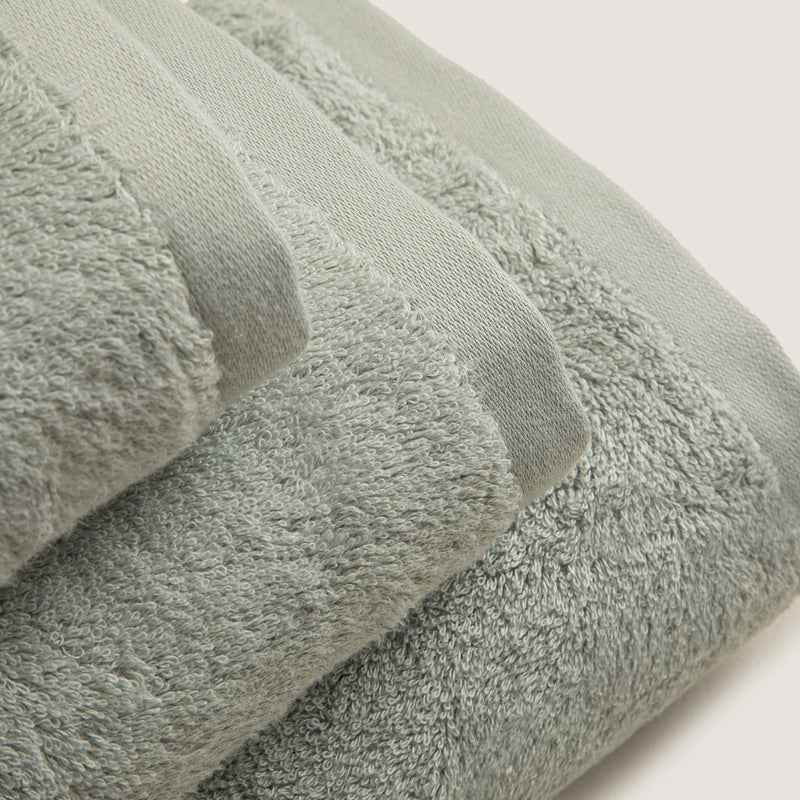 Chakra Solid Towel 85X150 Cm Light Green