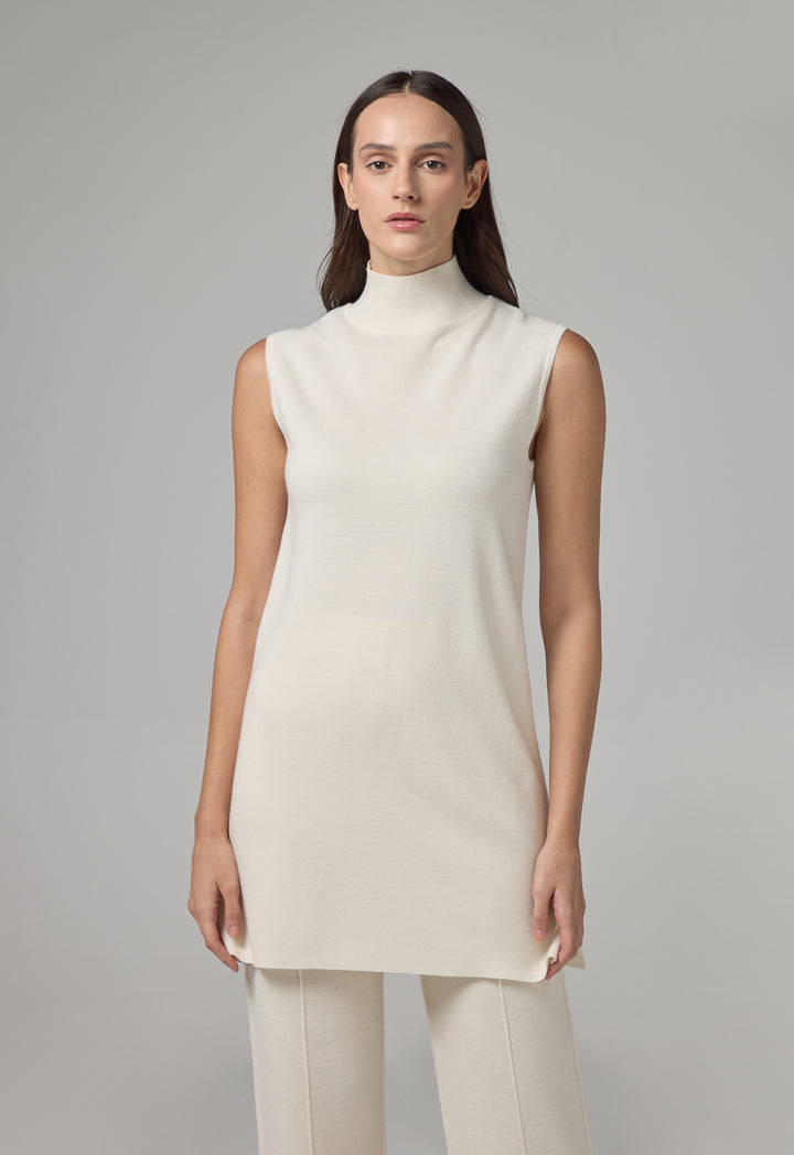 Choice Basic Sleeveless Knitted Top Cream