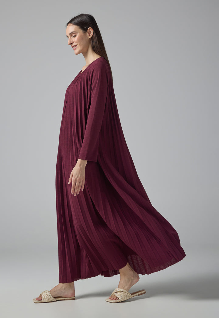 Choice Pleated Maxi Dress Burgundy