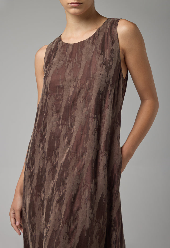 Choice Contrast Sleeveless Flared Dress Brown