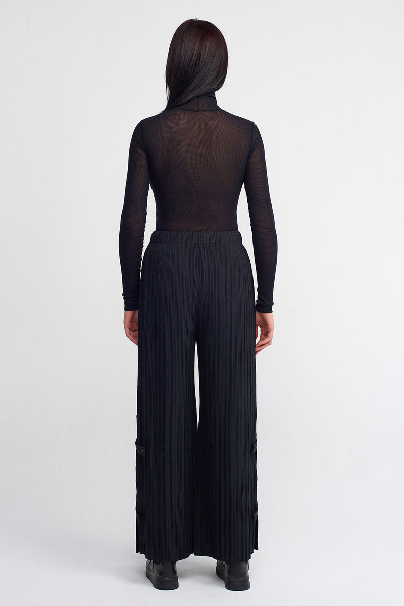 NU Pleated Trousers With Snap Button Detail Black