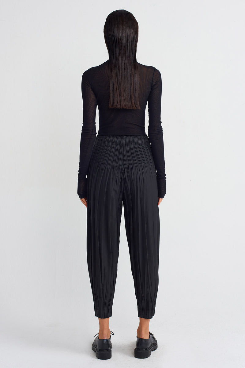 NU Pleated Trousers Black