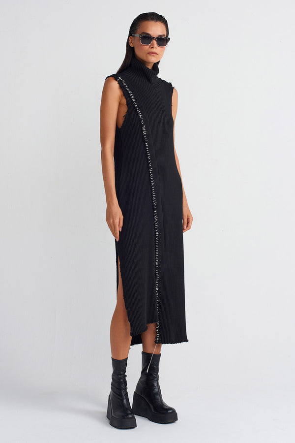 NU Contrast Stitched Knit Dress Black