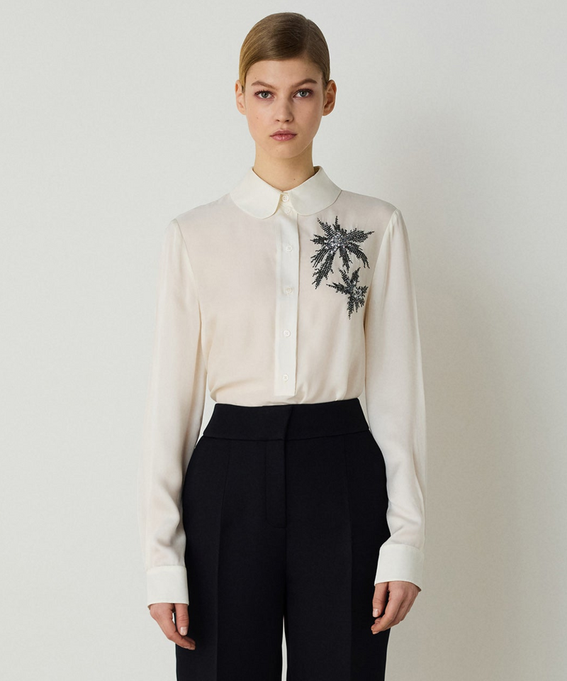 Machka Embroidered Detail Shirt Ecru