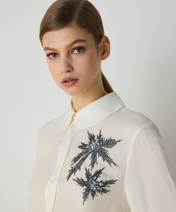 Machka Embroidered Detail Shirt Ecru