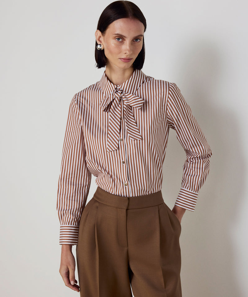 Machka Pleated Wide Leg Fit Trousers Dark Beige