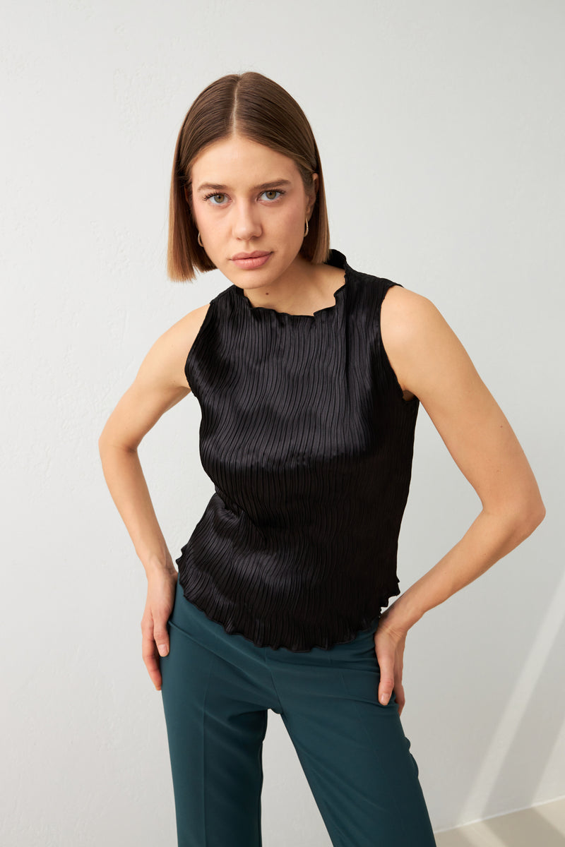 Setre Sleeveless Pleated Blouse Black