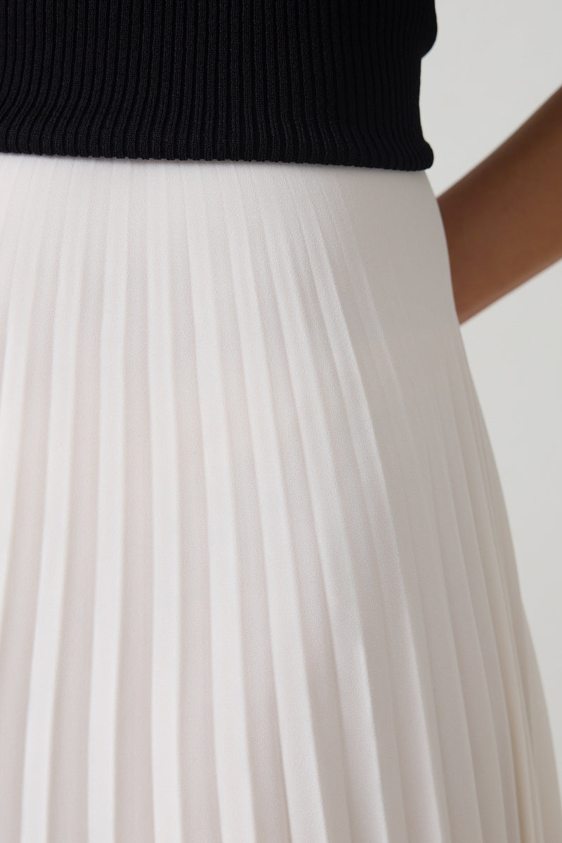 Setre High Waist Pleated Skirt Cream