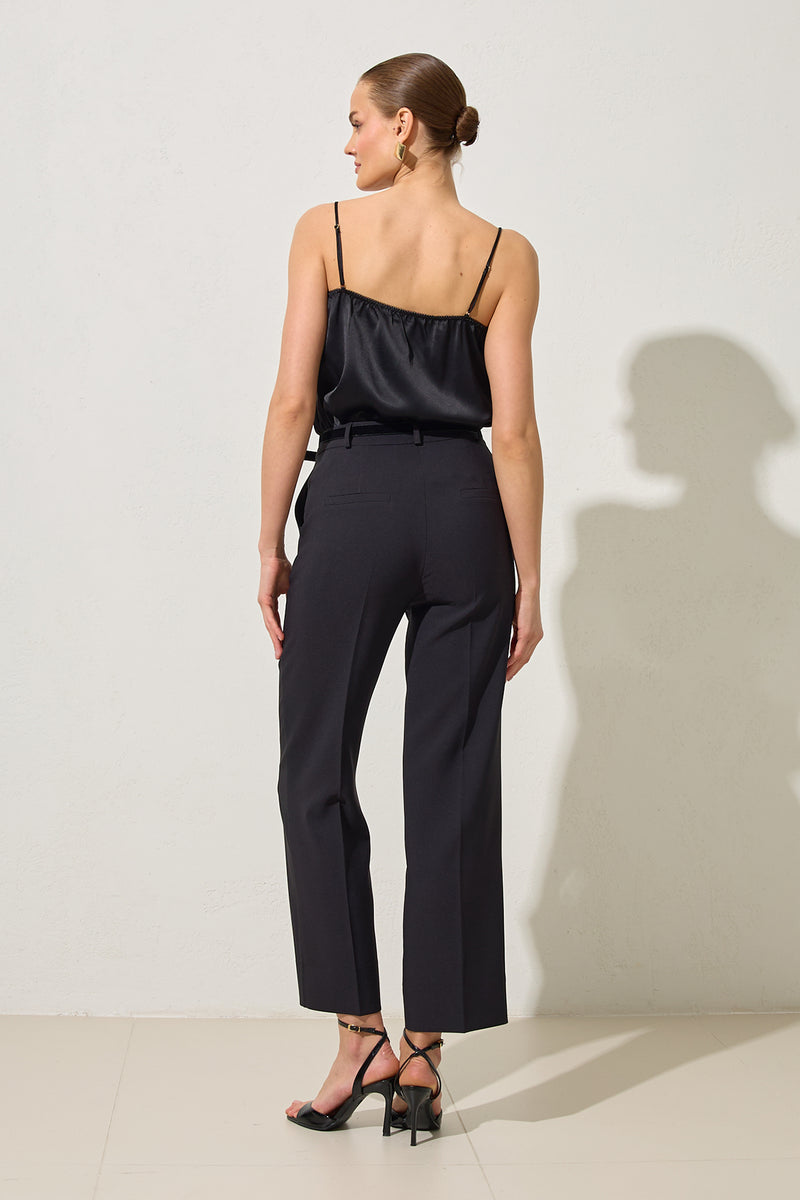 Setre Belted Crop Solid Trousers Black