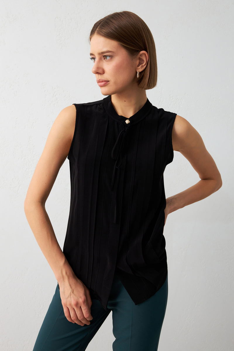 Setre Pleat Detailed Sleeveless Blouse Black