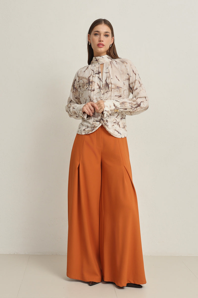 Setre Blouse With Collar Window And Gathered Waist Detail Stone