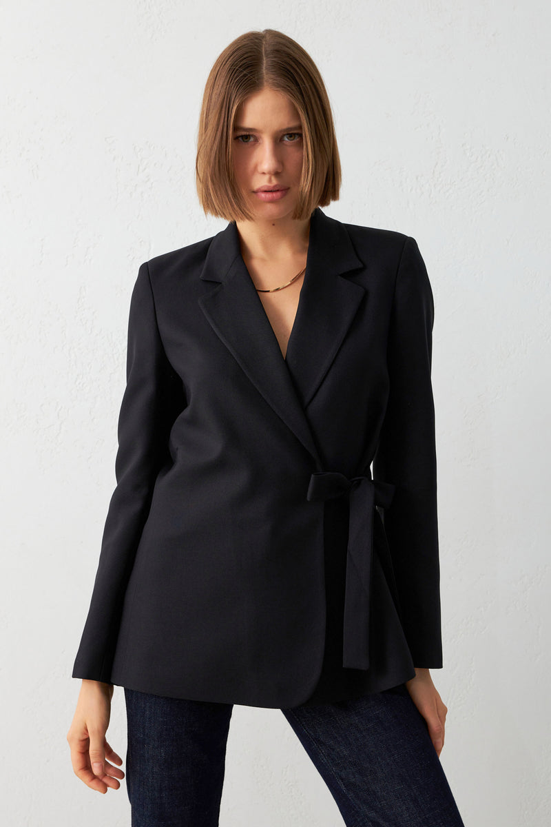 Setre Asymmetrical Side Tie Detailed Jacket Black