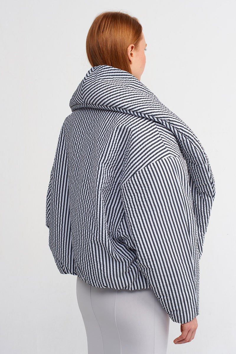 Nu Striped Puffer Jacket Black