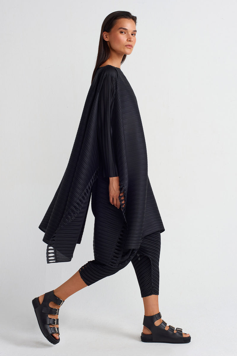NU Side Slit Pleated Blouse Black