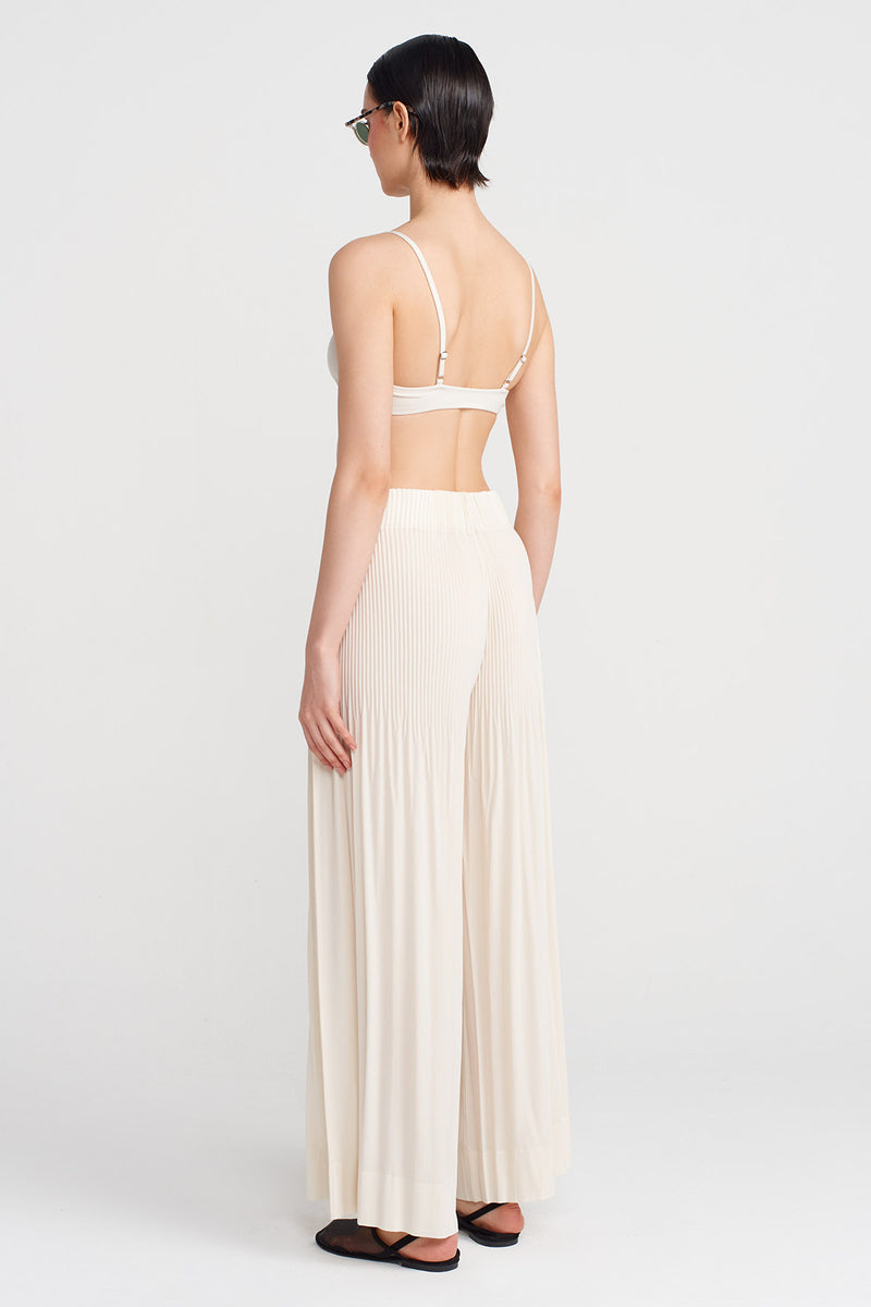 NU Wide Pleated Trousers Ecru