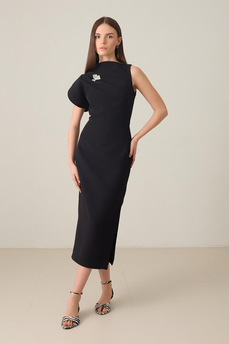 Setre One Shoulder Detailed Full Cut Midi Length Dress Black