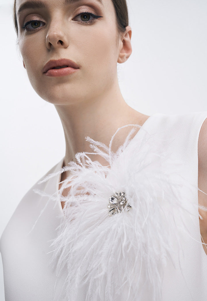 Choice Solid Feather Crystal Stud Clip  White