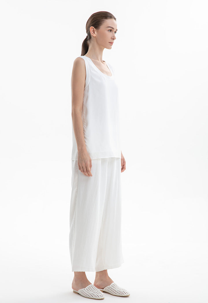 Choice Ribbed Crew Neck Sleeveless Top Off White