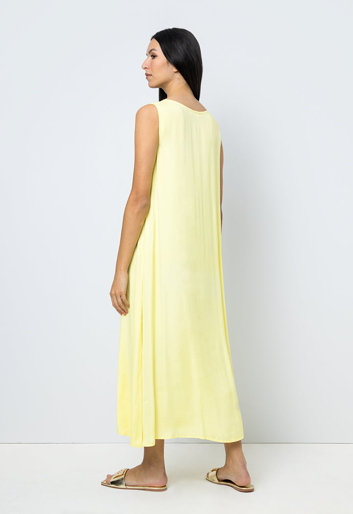 Choice Solid Sleeveless Crew Collar Dress Yellow