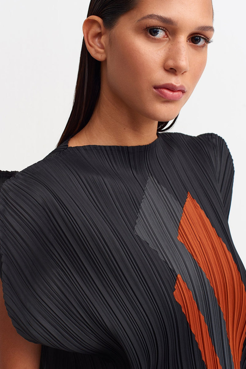 NU Colorblock Pleated Blouse Terracotta/Black